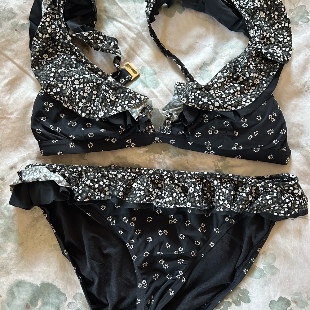 MICHAEL Michael Kors Black and White Floral Bikini Set